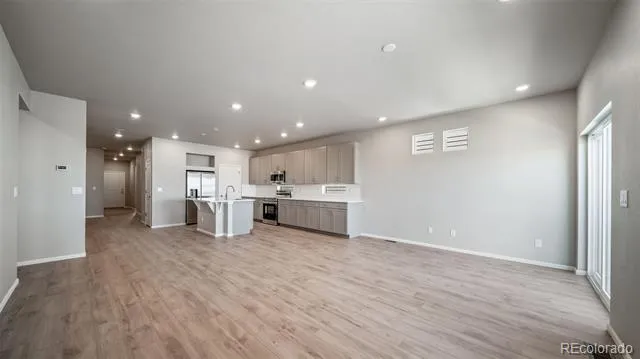 28689 E 4th Place Watkins, CO 80137