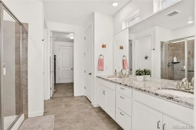 8886 S Tibet Court Aurora, CO 80016