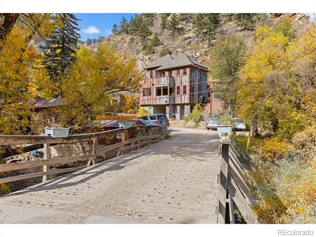 22 Artesian Drive Eldorado Springs, CO 80025