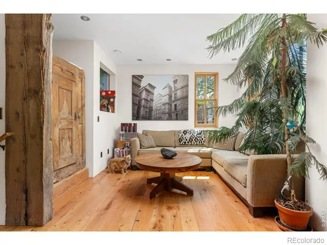 22 Artesian Drive Eldorado Springs, CO 80025