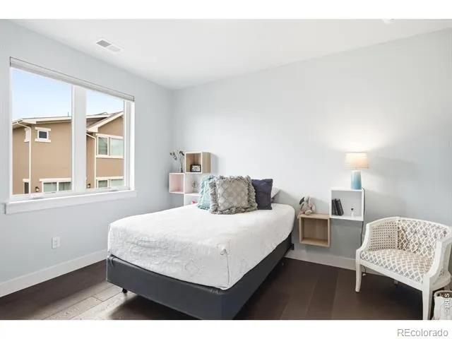 917 Arapahoe Circle Louisville, CO 80027