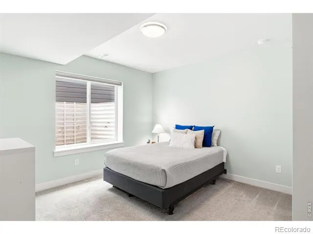 917 Arapahoe Circle Louisville, CO 80027