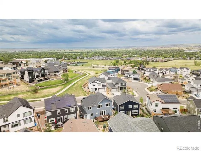 917 Arapahoe Circle Louisville, CO 80027