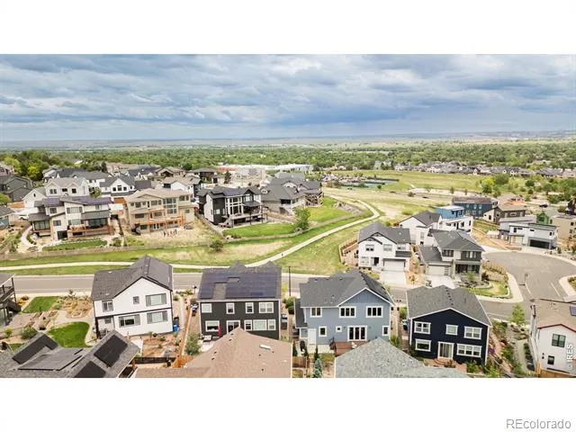 917 Arapahoe Circle Louisville, CO 80027