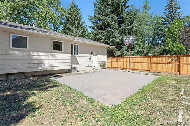 3842 Vaquero Circle Colorado Springs, CO 80918