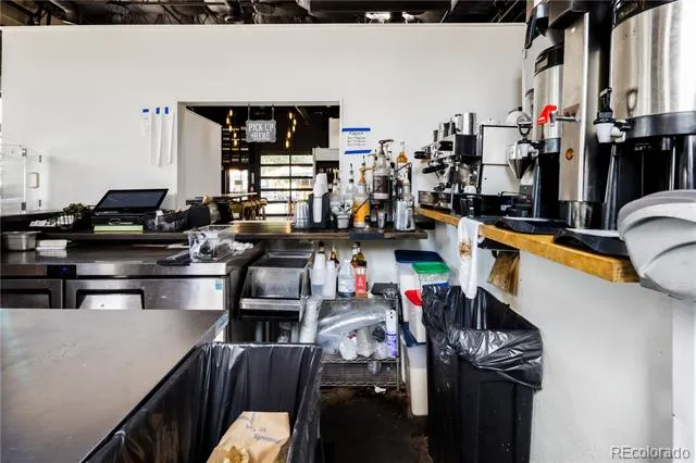 2139 W 44th Avenue Denver, CO 80211