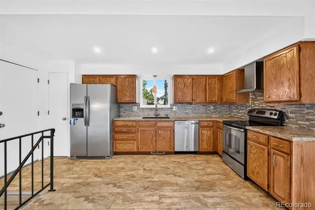 8399 W 77th Way Arvada, CO 80005