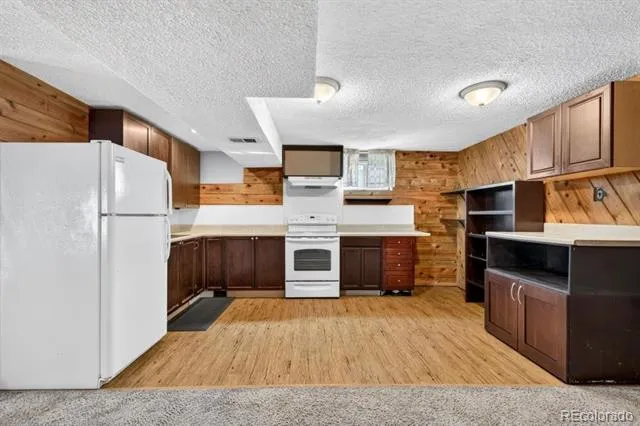 8399 W 77th Way Arvada, CO 80005