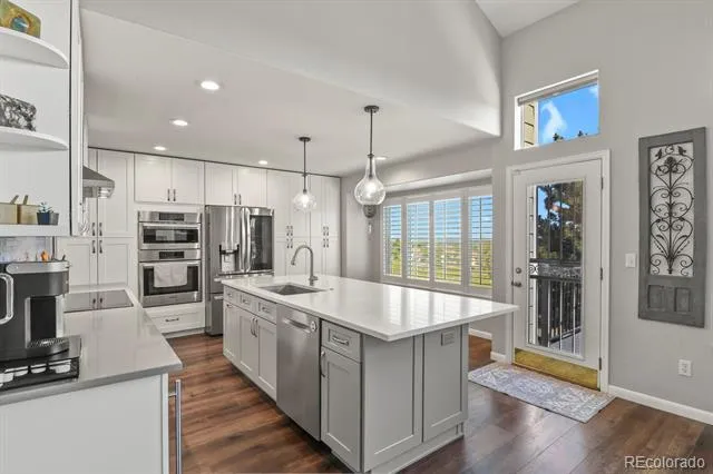 7267 Mountain Brush Lane Highlands Ranch, CO 80130