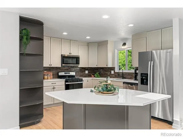 1115 Jennifer Drive Loveland, CO 80537