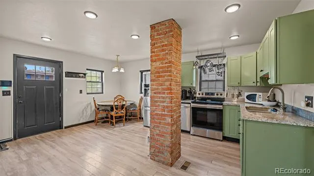 740 Depew Street Lakewood, CO 80214