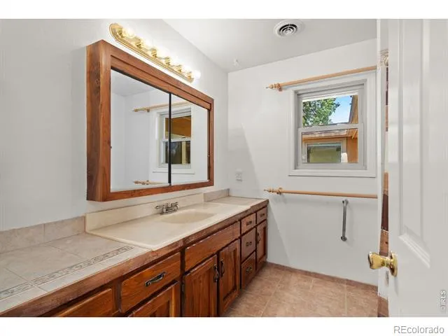 1825 Longworth Road Fort Collins, CO 80526