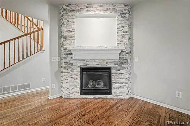 6934 S Fultondale Circle Aurora, CO 80016
