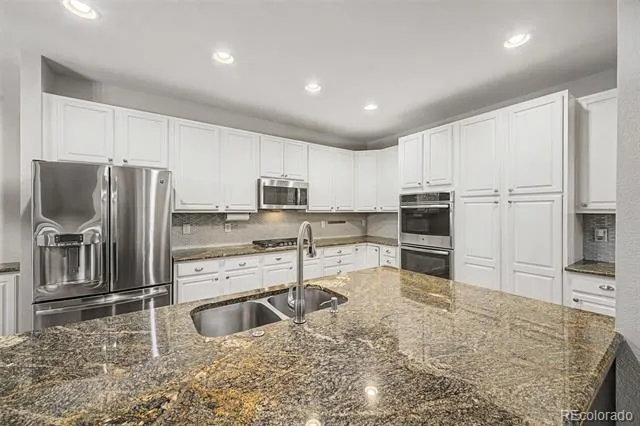 6934 S Fultondale Circle Aurora, CO 80016