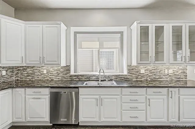 6243 S Blackhawk Court Centennial, CO 80111