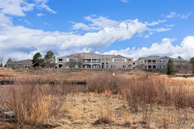 4211 S Blackhawk Circle #8C Aurora, CO 80014
