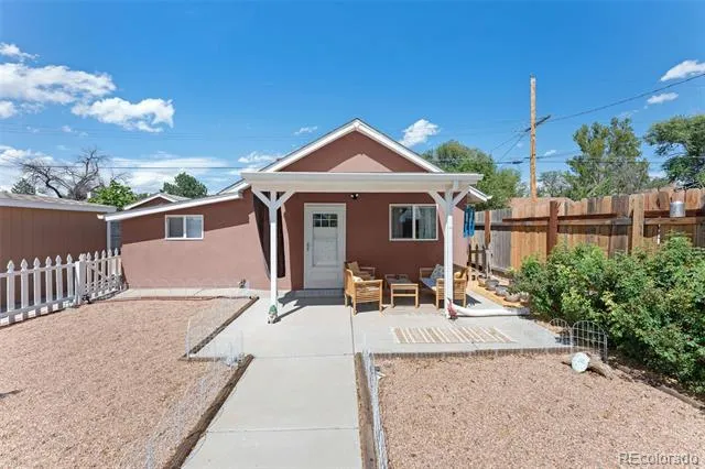 1127 E 3rd Street Pueblo, CO 81001