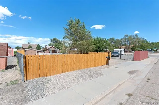 1127 E 3rd Street Pueblo, CO 81001