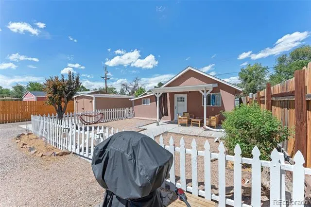 1127 E 3rd Street Pueblo, CO 81001