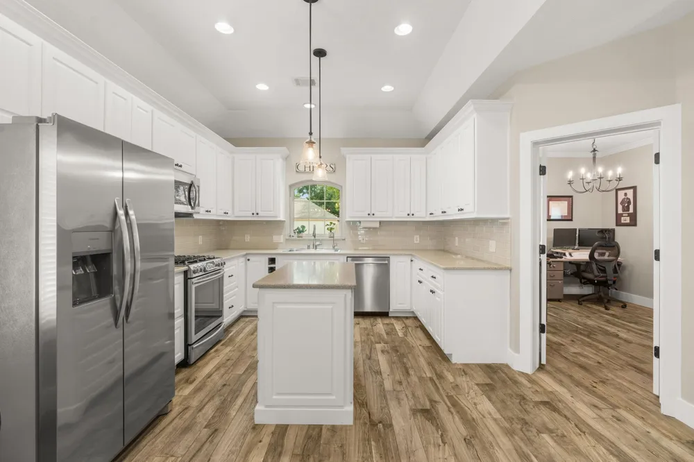 1611 Pincher Creek Drive Spring, TX 77386