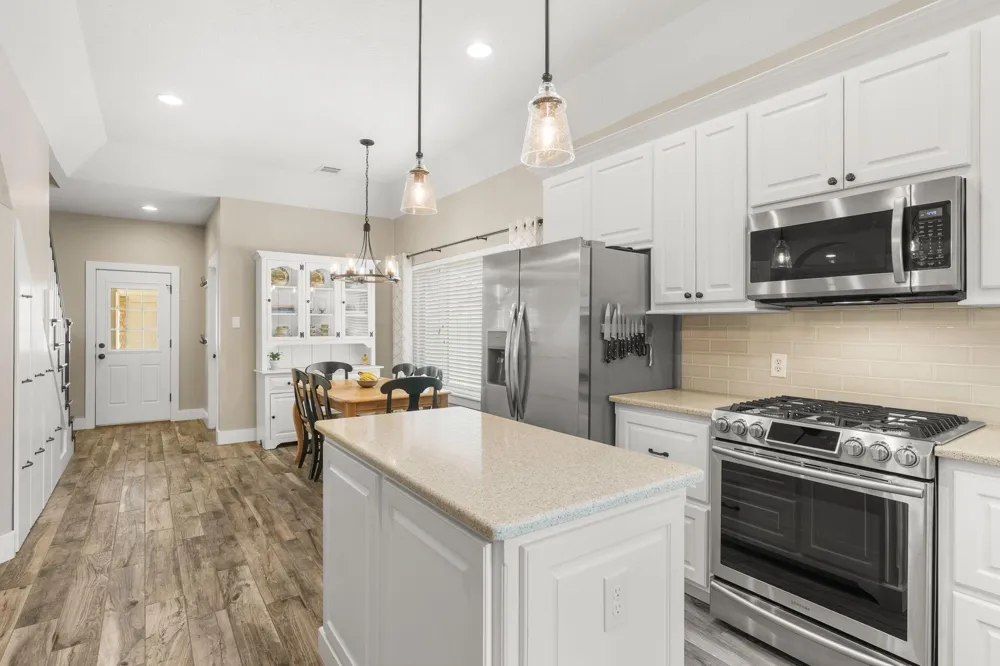 1611 Pincher Creek Drive Spring, TX 77386