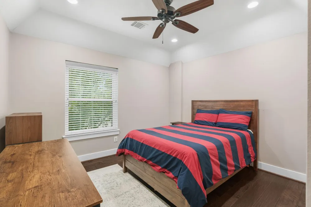 1611 Pincher Creek Drive Spring, TX 77386
