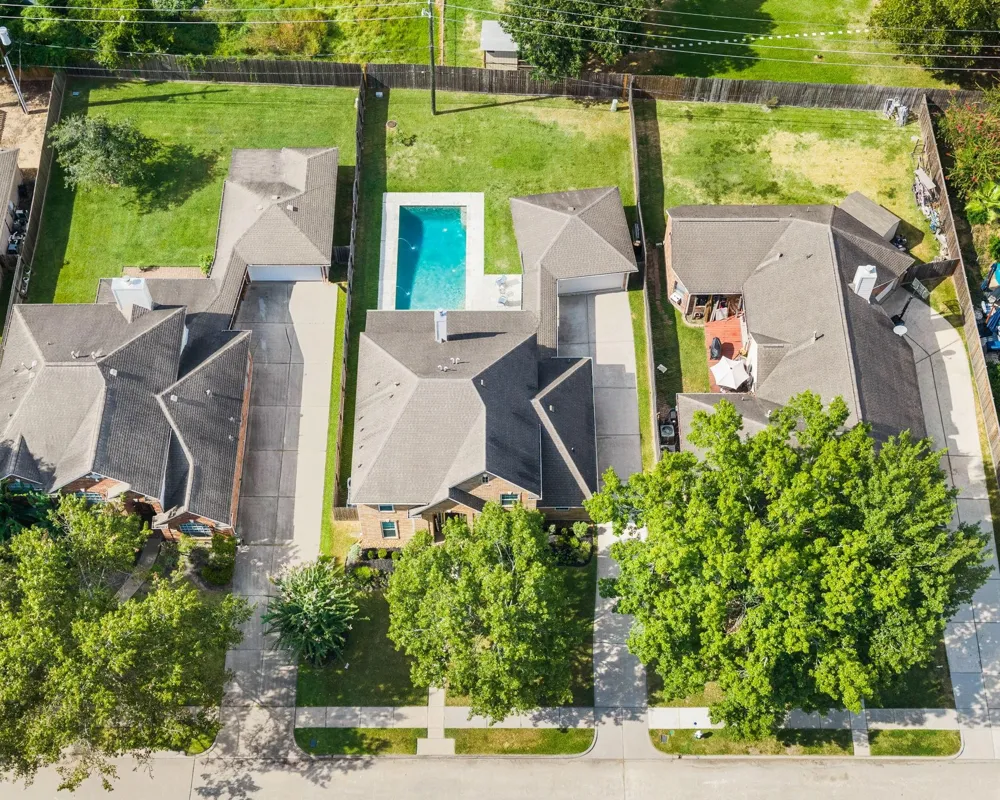 1611 Pincher Creek Drive Spring, TX 77386