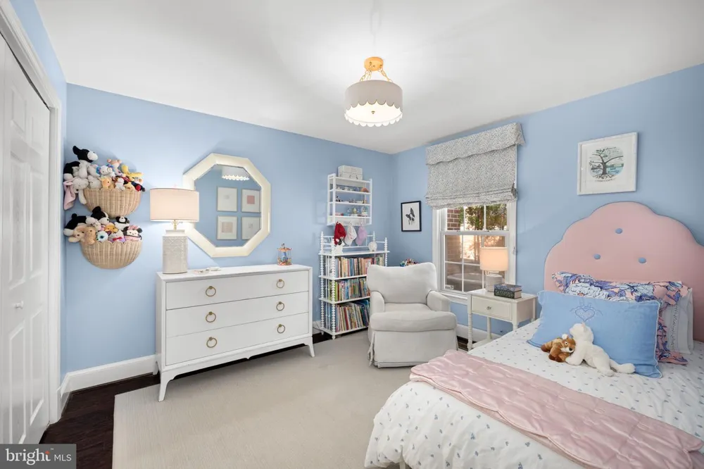 3291 SUTTON PLACE NW #D Washington, DC 20016