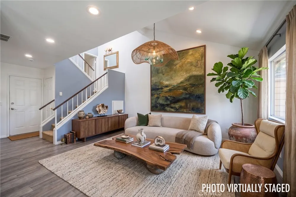 9864 California Avenue #18 South Gate, CA 90280