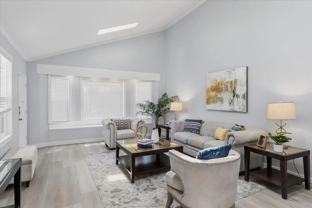 35014 Begonia Street Union City, CA 94587
