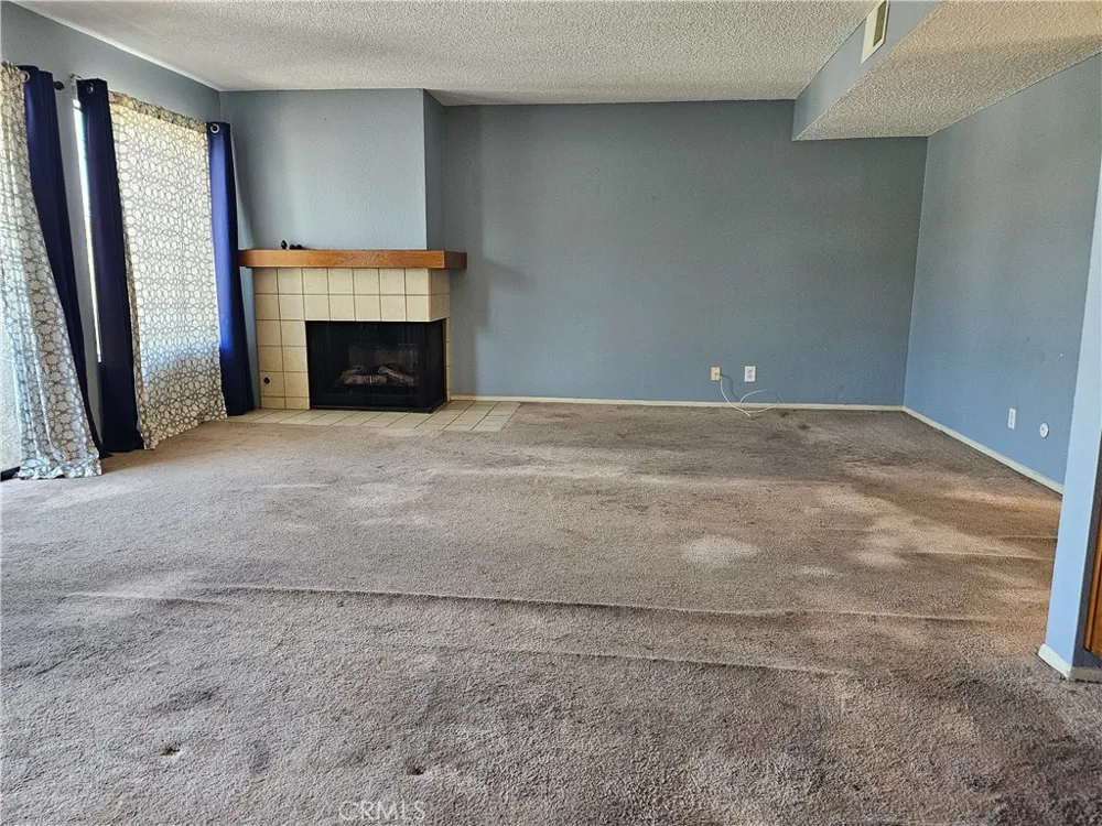365 W Alameda #207 Burbank, CA 91506