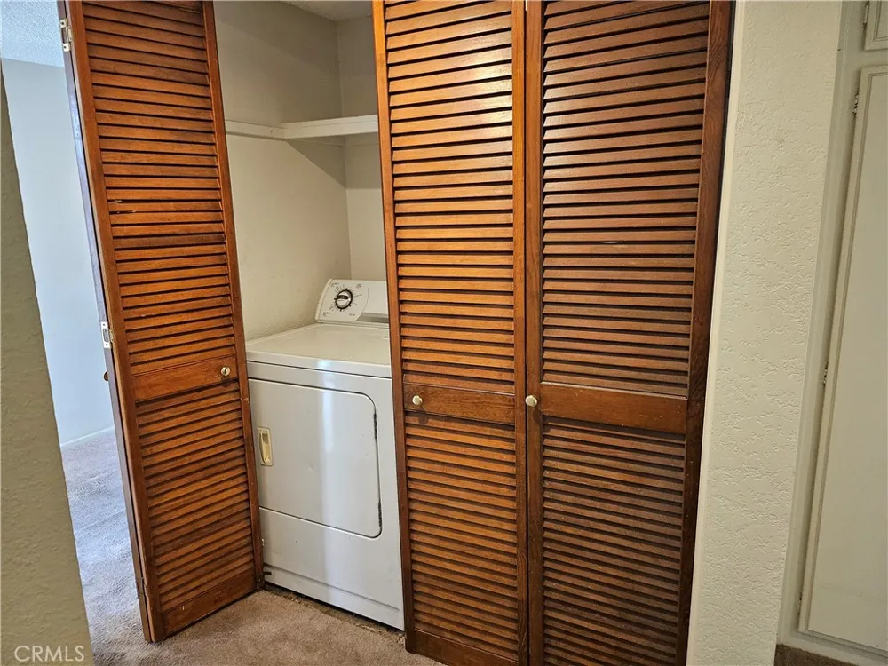 365 W Alameda #207 Burbank, CA 91506