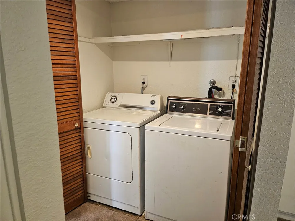 365 W Alameda #207 Burbank, CA 91506