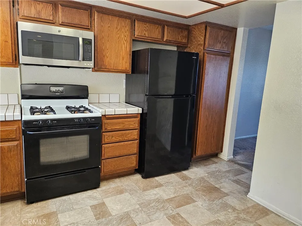 365 W Alameda #207 Burbank, CA 91506