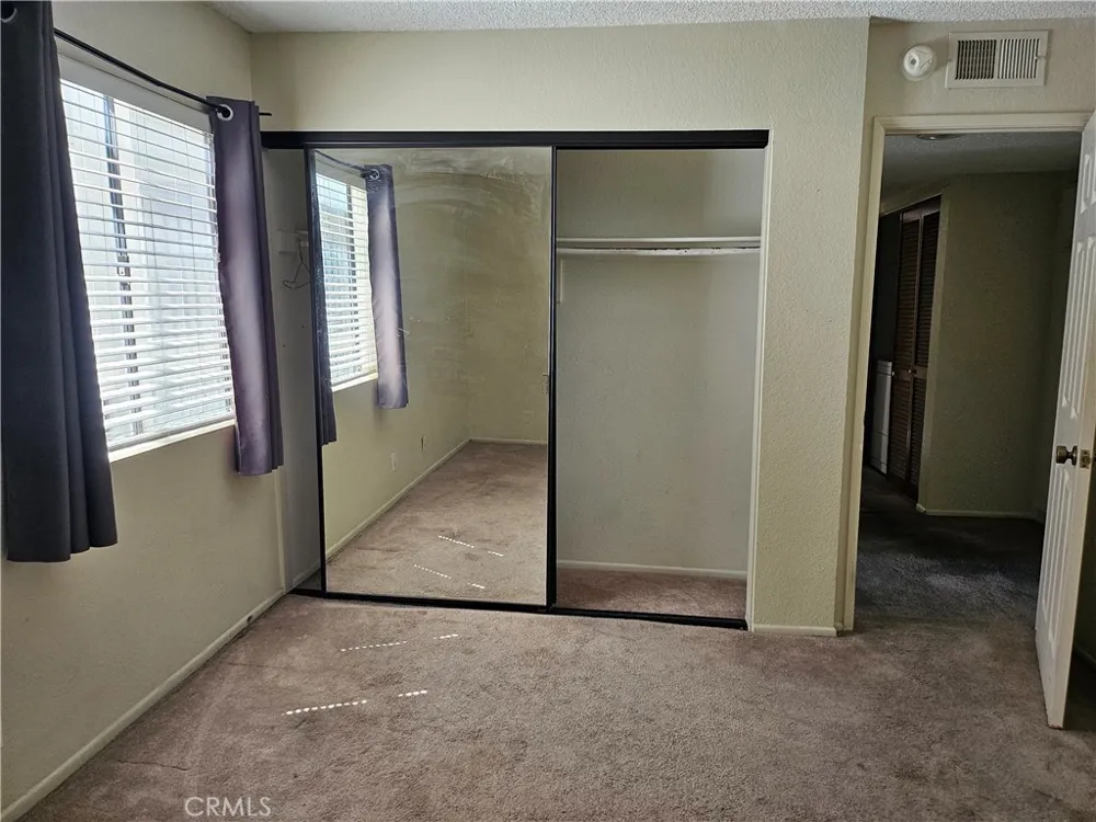 365 W Alameda #207 Burbank, CA 91506