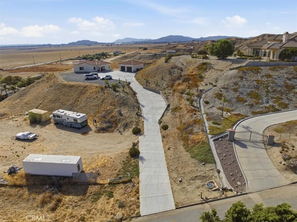 13385 Mcgehee Moreno Valley, CA 92555