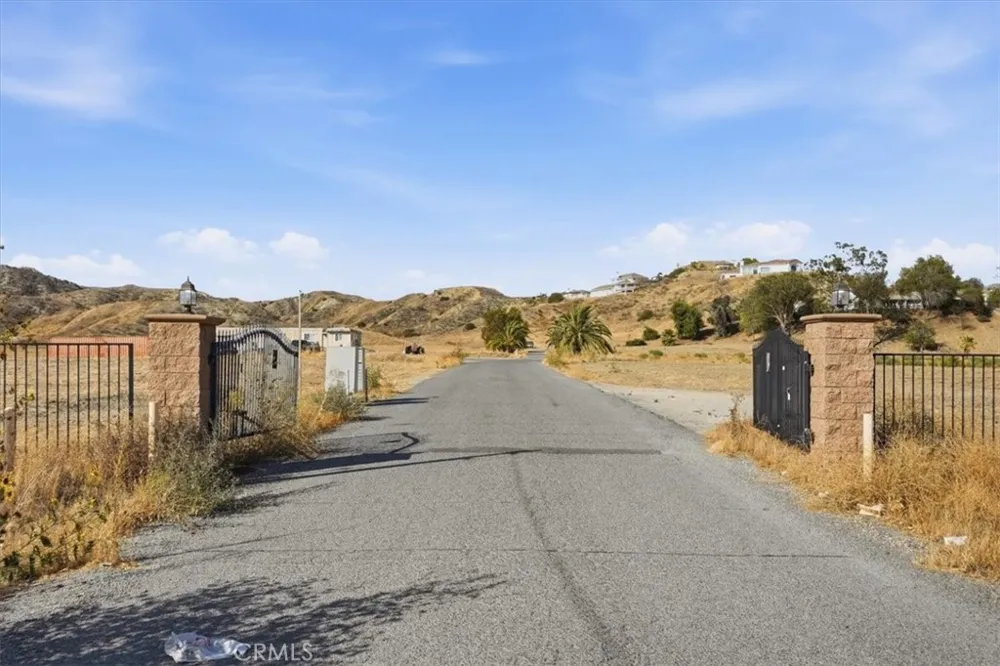 13385 Mcgehee Moreno Valley, CA 92555