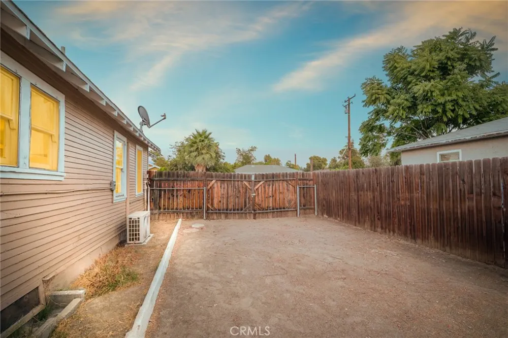 337 S Franklin Hemet, CA 92543