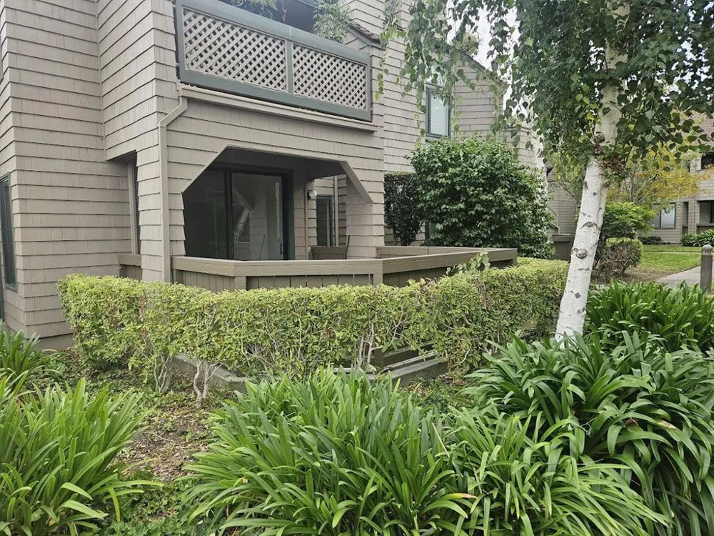 55 Cove Lane Redwood City, CA 94065