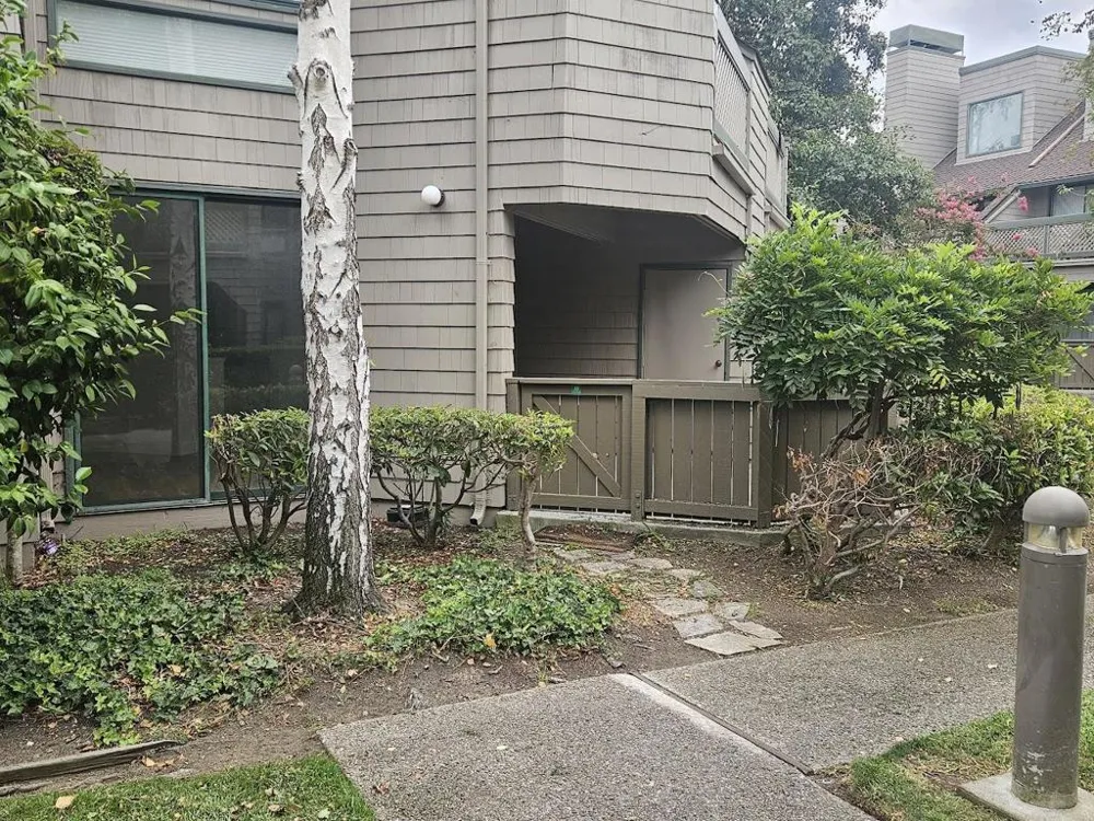55 Cove Lane Redwood City, CA 94065