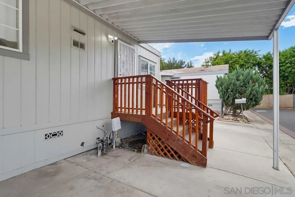 13655 Highway 8 Business #SPC 94 El Cajon, CA 92021