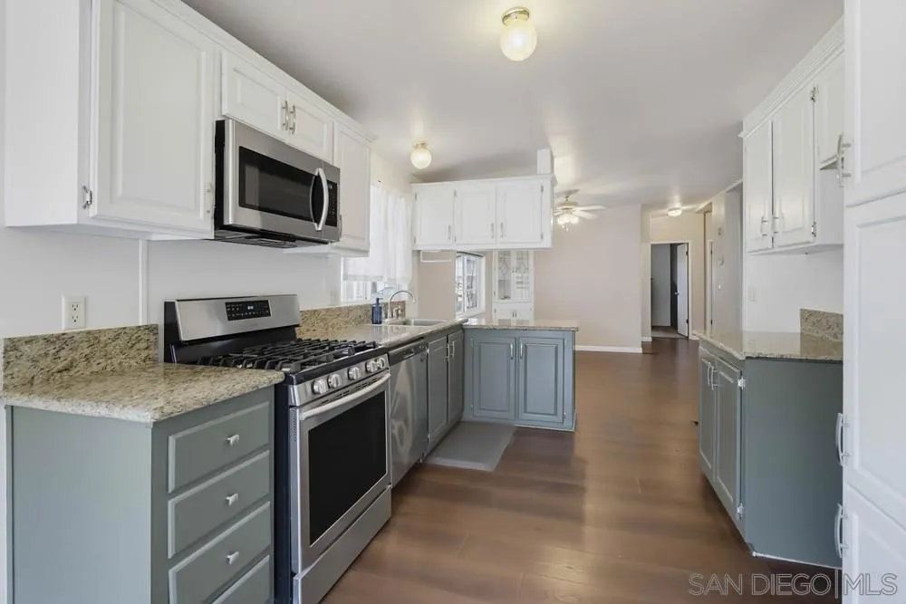 13655 Highway 8 Business #SPC 94 El Cajon, CA 92021