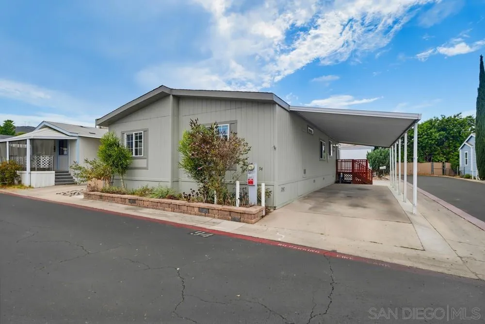 13655 Highway 8 Business #SPC 94 El Cajon, CA 92021