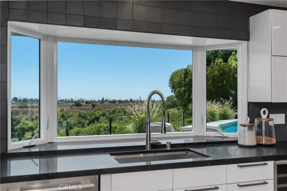 18512 Lincoln Cir Villa Park, CA 92861