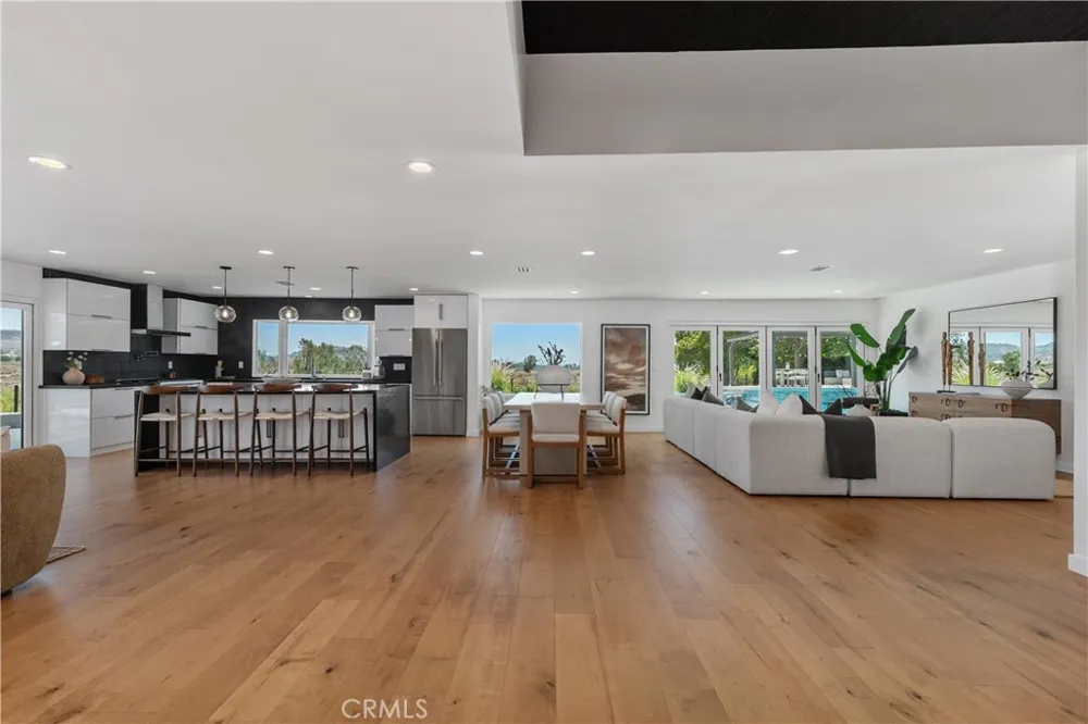 18512 Lincoln Cir Villa Park, CA 92861