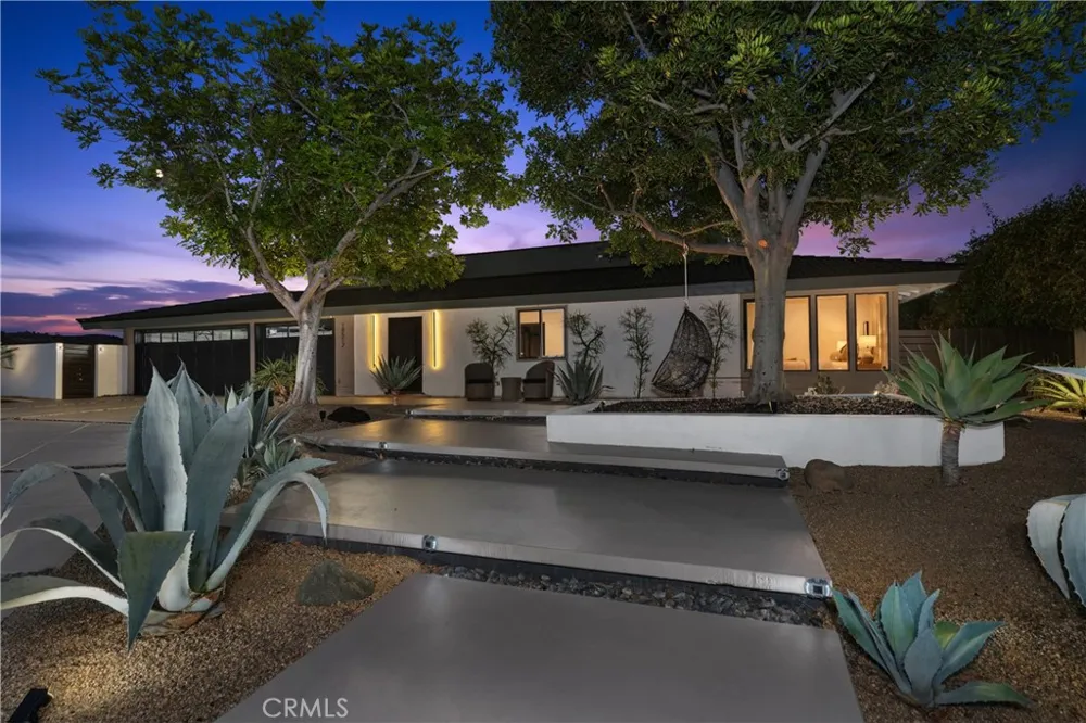 18512 Lincoln Cir Villa Park, CA 92861