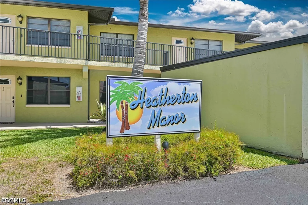 SE 5th Avenue #5 Cape Coral, FL 33904