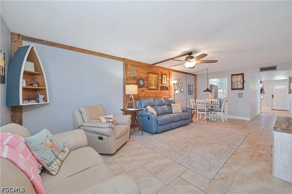 SE 5th Avenue #5 Cape Coral, FL 33904