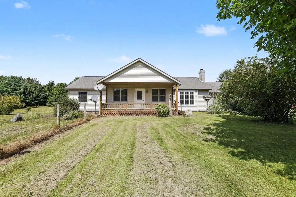 54585 W County Road 365 Lawrence, MI 49064
