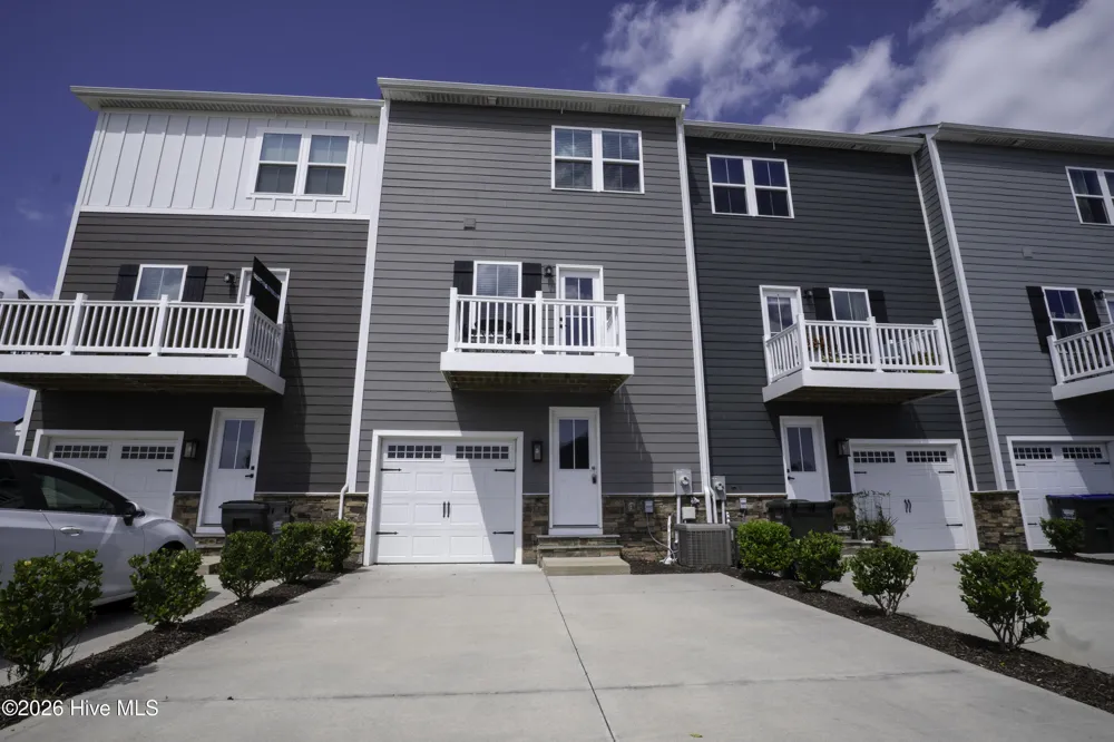 207 Fost Boulevard Moyock, NC 27958